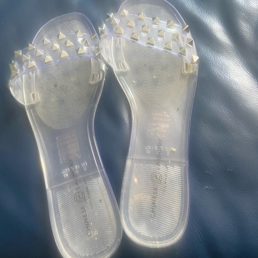 Clear poly vinyl slides with silver studs